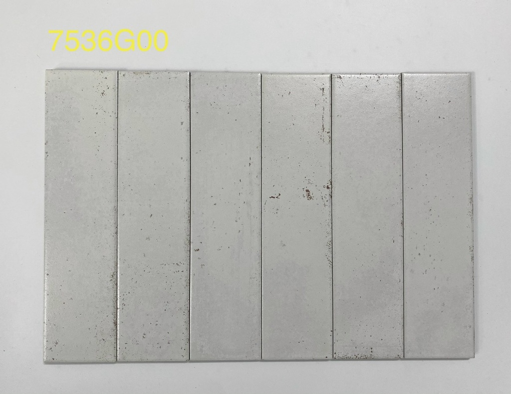 Gạch thẻ porcelain 75x300mm ánh kim mã 7536G00