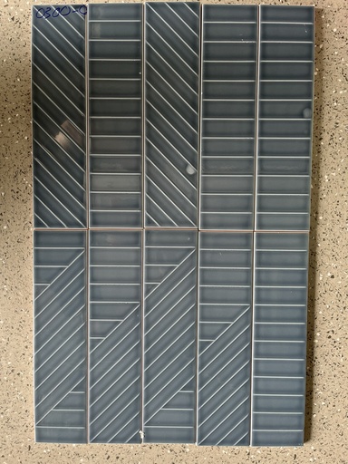 [0300-0] Gạch thẻ Việt Nam, Xám đen bóng hoạ tiết, KT 75x300 mm, 0300-0, Loại 1 (1 hộp/ 50 viên/ 1.125m2)