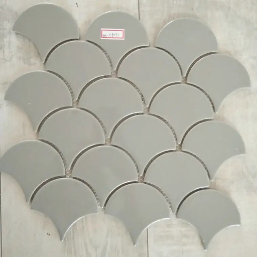 [SH-C9071] Gạch mosaic vảy cá xám bóng 85x95mm SH-C9071
