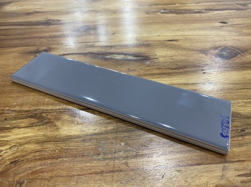 [STA50205] Gạch thẻ xám đậm bóng phẳng 50x200mm STA50205