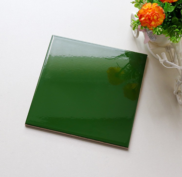 Gạch thẻ xanh lục bóng phẳng 100x100mm M1112